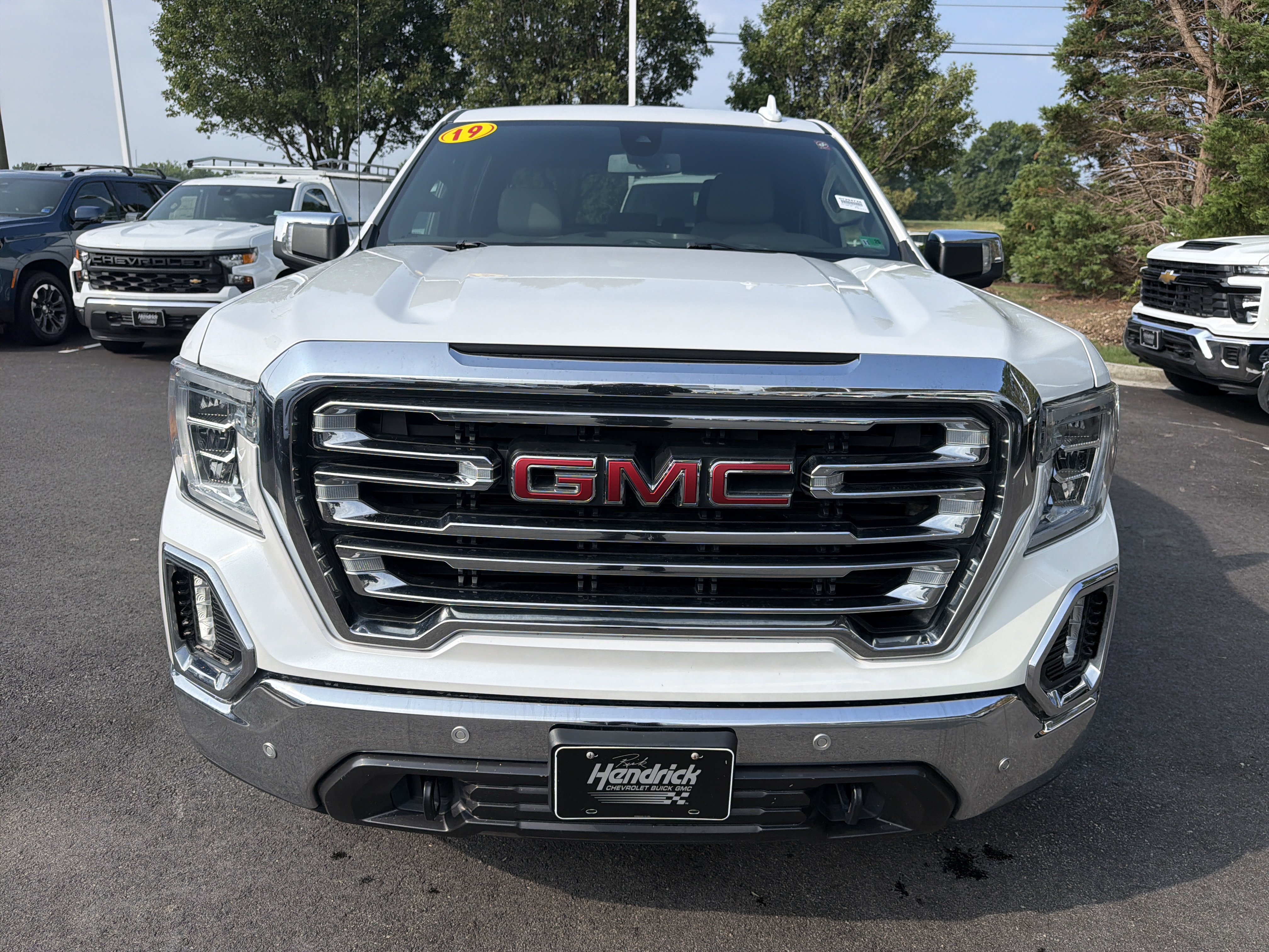 gmc sierra 1500 2019 3GTU9DED2KG142939 image gmc sierra 1500 2019 3GTU9DED2KG142939 image